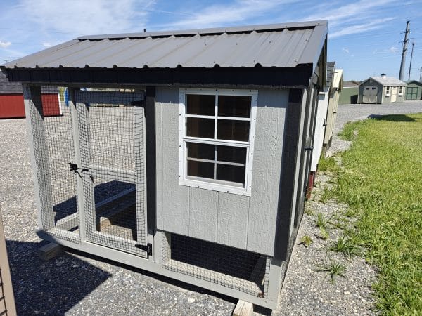 5×7 Chicken Run LP SmartSide • Stock #C-12059